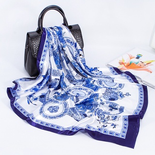 2021Bufanda de seda de Año Nuevo bufanda de seda Artificial satinada de porcelana azul y blanco Retro de moda90cm Bufanda cuadrada en Stock