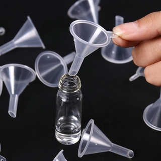 1Pcs plástico pequeño embudo para Perfume líquido de aceite esencial de llenado de botella vacía herramienta de embalaje 3 cm 5 cm