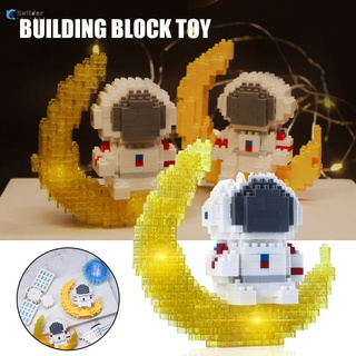 Space Astronaut Building Blocks Toys Creative DIY Assembling Puzzle Toys Novelty Gift for Children