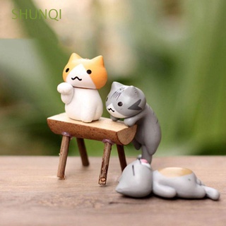 SHUNQI Lindo adj. Gato Ornamento Estatua pequeña Micropaisaje Color aleatorio Casa Dibujos Jardín Vista de gatitos