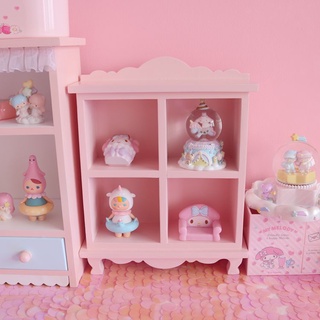 nuevos productos Chica corazón rosa estante de almacenamiento de muñecas soporte de exhibición de escritorio gabinete de almacenamiento caja de almacenamiento de madera caja de acabado