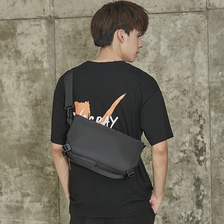 [Spot] Bolsa de mensajero para hombre de la marca de moda de ocio al aire libre deportes bapa estudiante bolsa de hombro multifuncional bolsa de mensajero