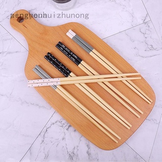 Palillos de bambú naturales