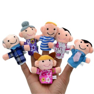 Seis piezas de títeres de dedo para niños