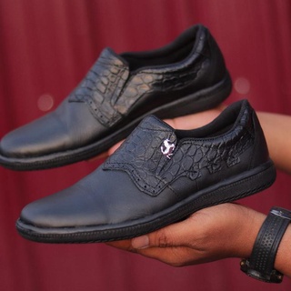 Venta de flas - Zapatos formales de cuero de los hombres - zapatos casuales deslizamiento en los hombres - zapatos de trabajo de los hombres PANTOFEL cuero negro