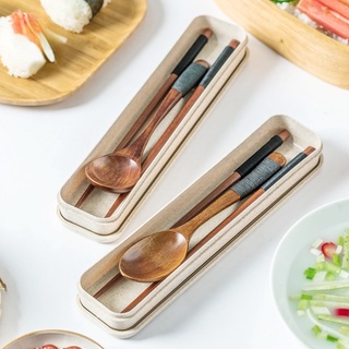 Estilo japonés portátil en caja cuchara de madera palillos de protección Natural del medio ambiente vajilla palillos cuchara conjunto