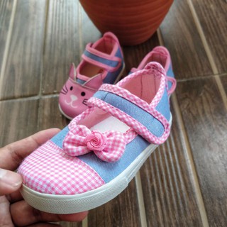 Zapatos de niñas deslizamiento en fita motif