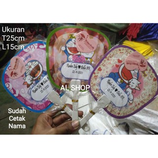 Doraemon abanico de boda Souvenir embalaje de plástico + impresión de pantalla de nombre