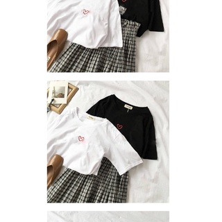 [listo stock] estudiantes de onda coreana sueltos amigos usando camisetas estilo hong kong + falda a cuadros media longitud moda dos conjuntos de trajes (6)