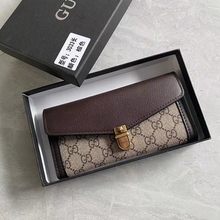 GUCCI envelope long wallet casual outdoor travel purse With box Clutch