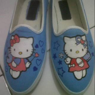 Hello Kitty hada pintura zapatos 1
