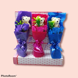 Arreglo floral de oso con rosas de jabón 14 de febrero para la novia esposa o pareja sentimental romantico