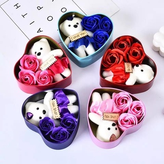 Lata de corazón con oso y flores incluidos diferentes colores (1)