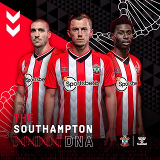 Alta calidad 2021-2022 Southampton jersey de fútbol en casa jersey de fútbol jersey de entrenamiento camisa para hombres adultos parche e impresión