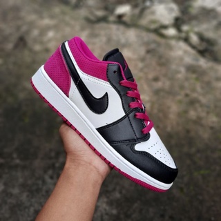 Nike air jordan 1 bajo fucsia rosa