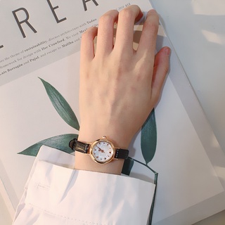 Fashion Minimalist Quartz Watch With PU Leather Strap Round Dial Wrist Watch for Casual Daily Office for Women